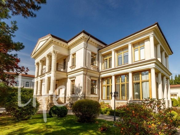 Продажа дома Резиденции Монолит 709 м² Новорижское шоссе - 649629 - 649629