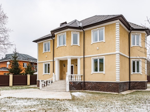 Продажа дома Ларюшино 370 м² Рублево-Успенское шоссе - Фасад - foto_fs