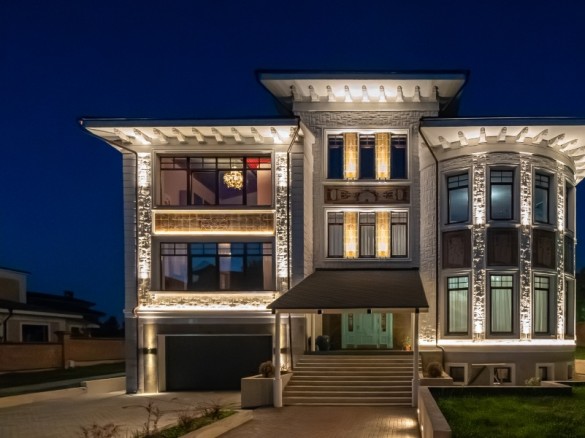 Продажа дома Азарово (Лесное Лапино) 1300 м² Рублево-Успенское шоссе - Фасад - foto_fs