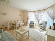 Продажа дома Никольские озера 210 м² Калужское шоссе - Гостиная, холл - foto_lr2