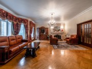 Продажа дома Сосновый бор (Николина Гора) 740 м² Рублево-Успенское шоссе - Детская, игровая - foto_cr