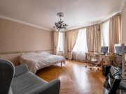 Продажа дома Сосновый бор (Николина Гора) 740 м² Рублево-Успенское шоссе - Столовая, кухня - foto_dr1