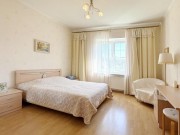 Продажа дома Ново-Троицкое 285 м² Калужское шоссе - Спальня - foto_br2