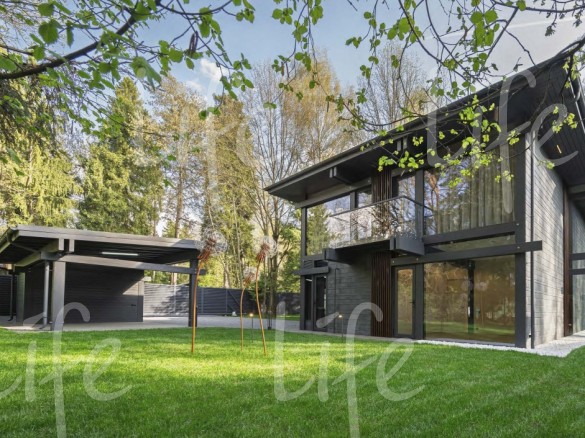 Продажа дома Назарьево 300 м² Рублево-Успенское шоссе - 623083 - 623083