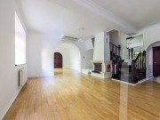 Продажа дома Поселок Художников 630 м²  шоссе - 626140 - 626140