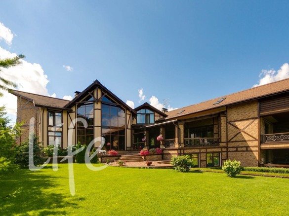 Продажа дома Подушкино 1400 м² Рублево-Успенское шоссе - 628762 - 628762