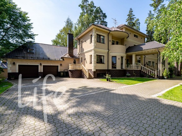 Продажа дома Сосновый бор (Николина Гора) 850 м² Рублево-Успенское шоссе - 631235 - 631235