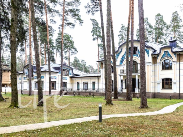 Продажа дома Сады Майендорф (Санаторий Барвиха) 2100 м² Рублево-Успенское шоссе - 641405 - 641405