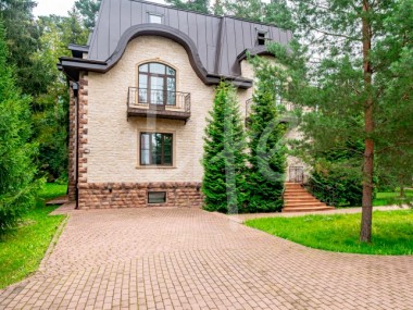 Продажа дома Поречье Дачное 1150 м² Рублево-Успенское шоссе - Поречье Дачное - 59247