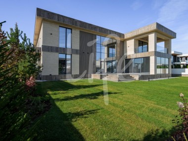 Купить дом Ильинское шоссе - Райт Хиллс (Sky Hills) - 59283